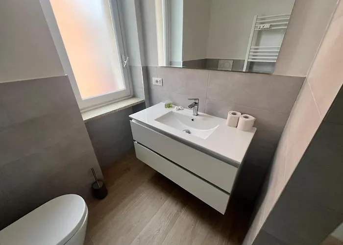 Domusmi Bordighera 32 * Mailand